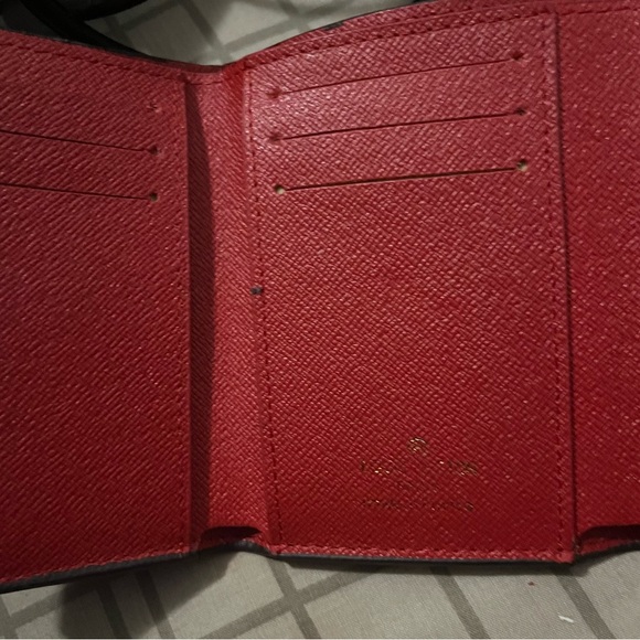 LV Monogram coin compact wallet - Picture 5 of 5